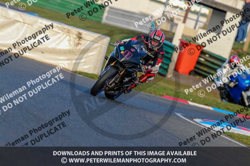 PJM Wedding Photography;enduro digital images;event digital images;eventdigitalimages;mallory park;mallory park photographs;mallory park trackday;mallory park trackday photographs;no limits trackdays;peter wileman photography;racing digital images;trackday digital images;trackday photos